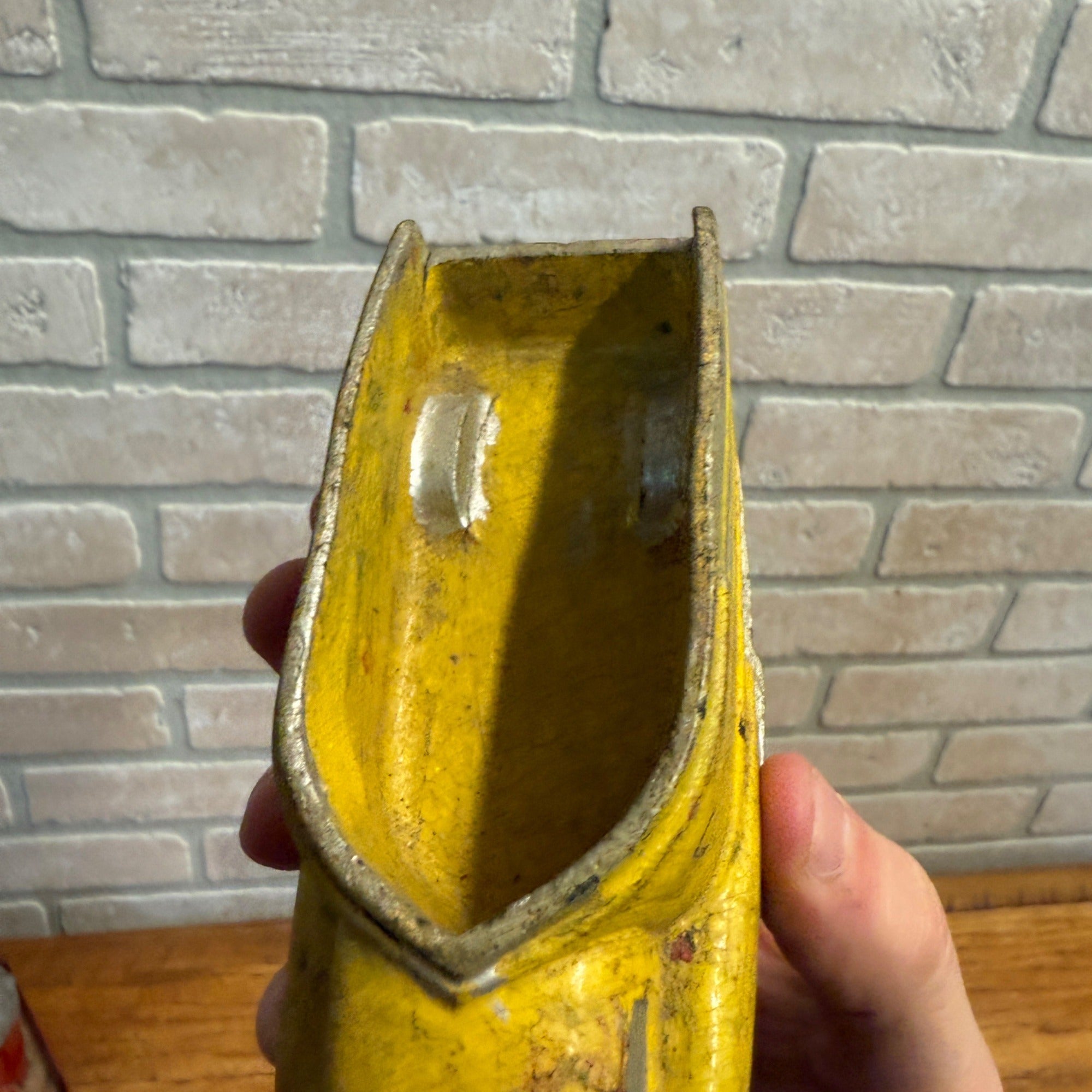 Vintage 1930s Sun Rubber Co Toy Streamline Yellow Delivery Truck 5.5" - No Tires