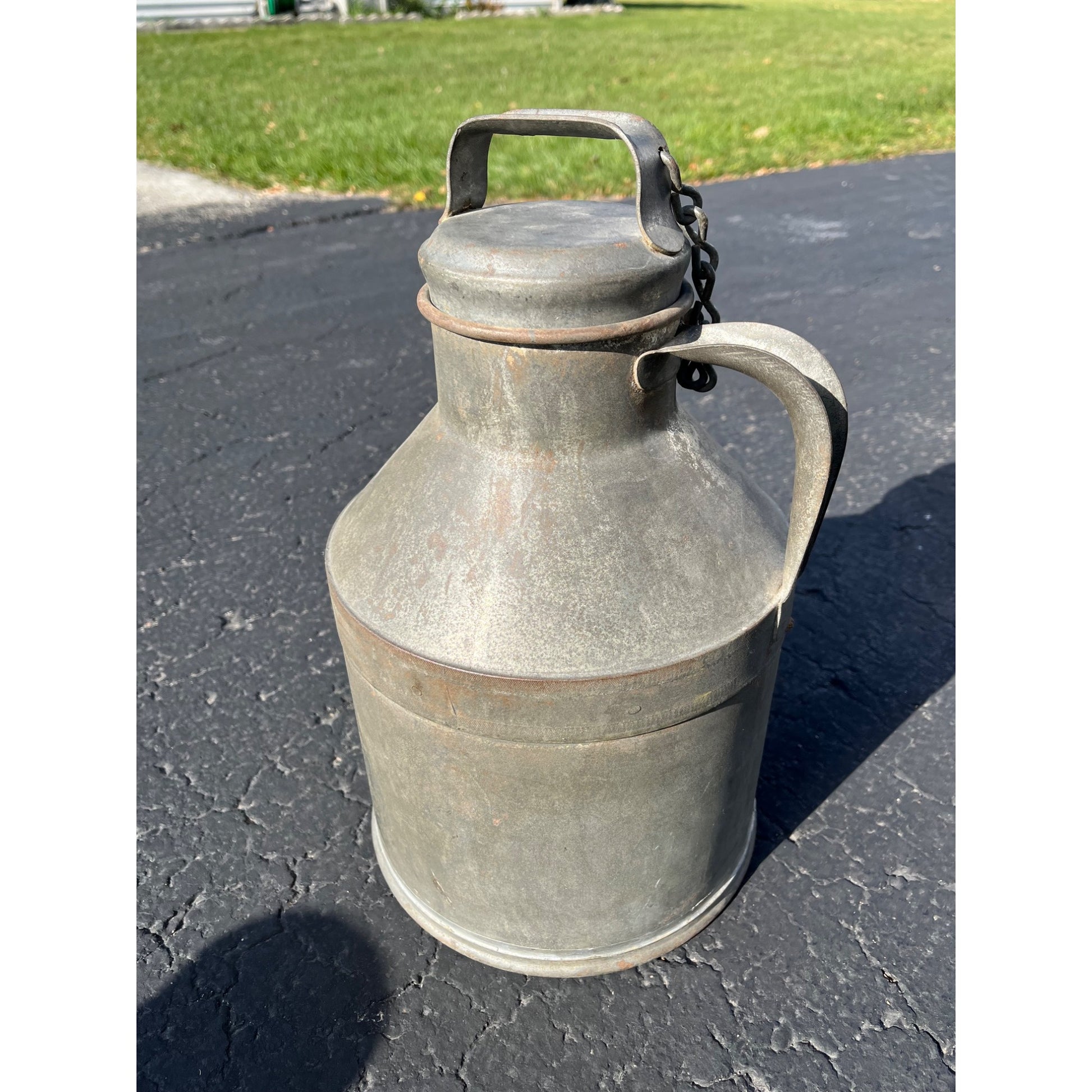 Rare Vintage Kewaskum Dairy Wisconsin Farm Milk Embossed Cream Can