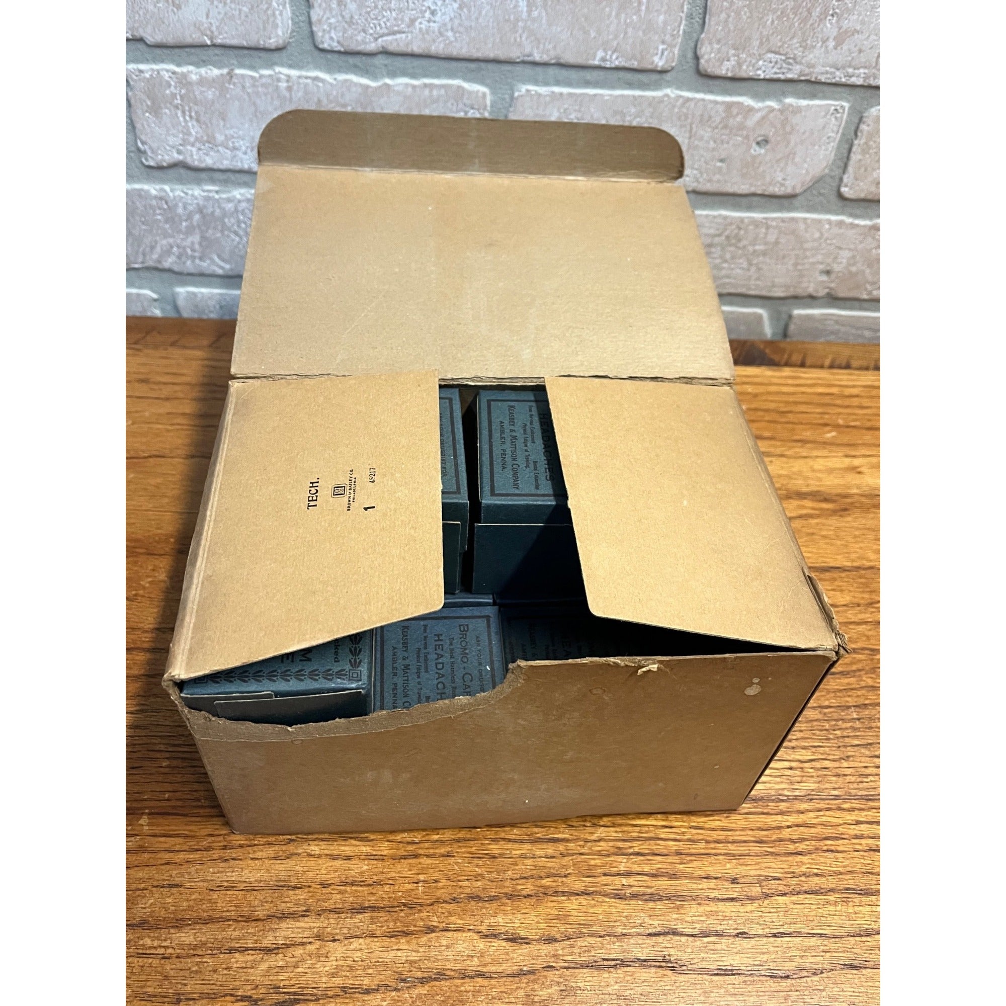 Vintage 1930s Drug Store 12 Boxes of Magnesium Carbonate Keasbey & Mattison Co