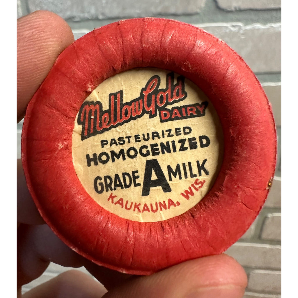 Milk Bottle Cap Cover - Mellow Gold Dairy Farm - Kaukauna, (Wisconsin) WI Wis