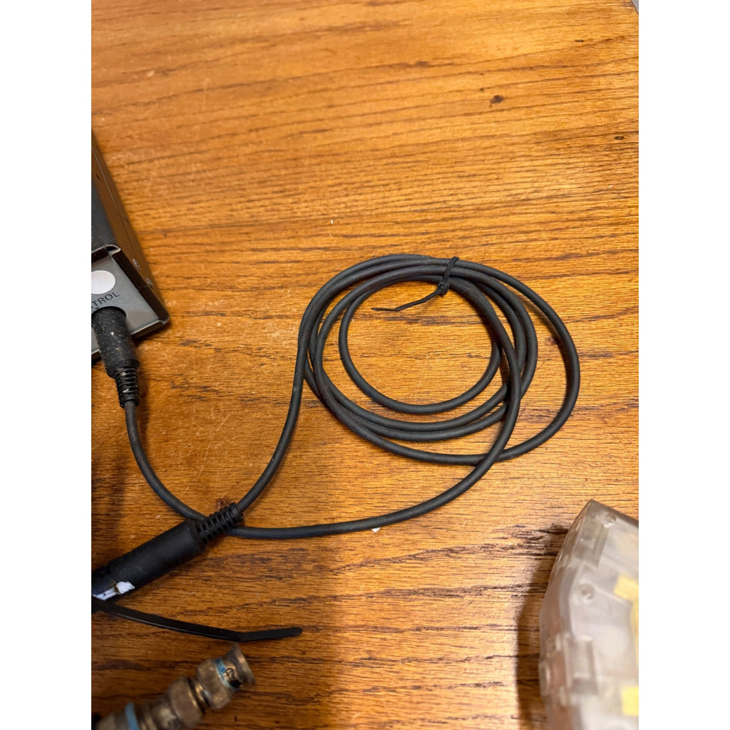 Yaesu FT-100 HF VHF UHF Transceiver FP-1023 Power Supply FC-20 Antenna Tuner