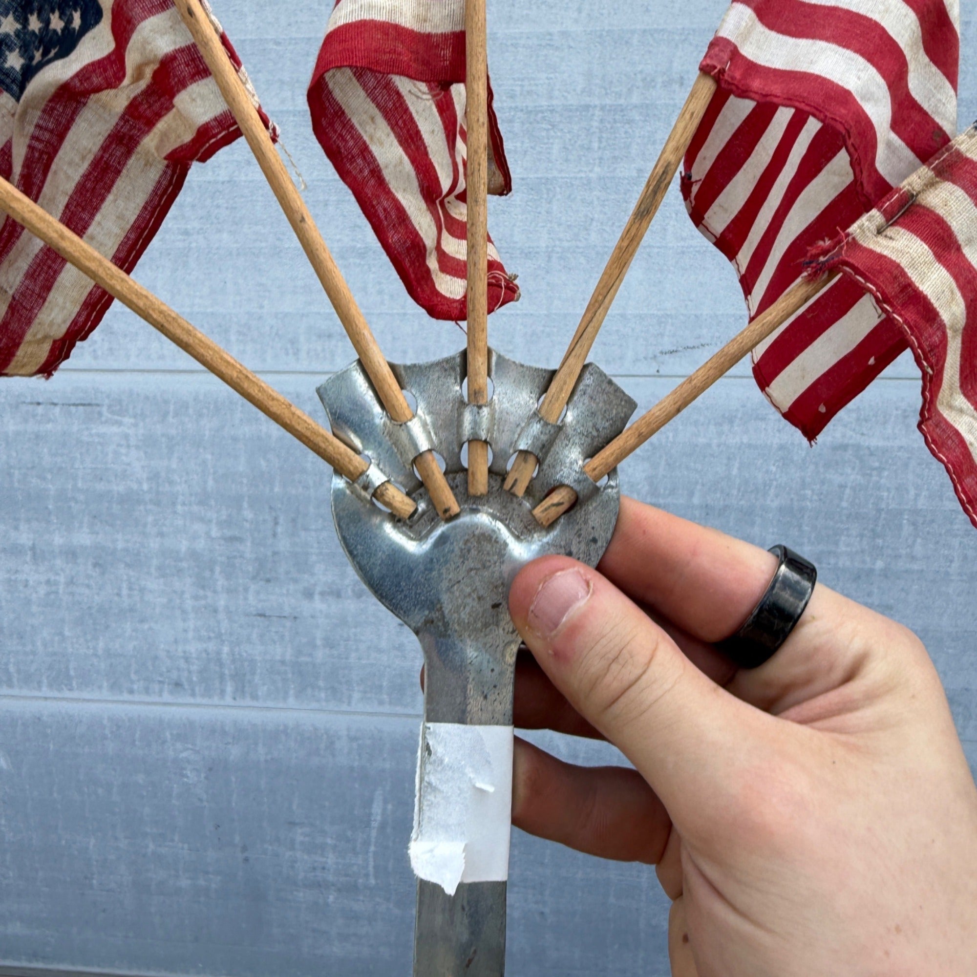 Vintage Metro Brand Bicycle or Automobile Patriotic Flag Holder 5 American Flags