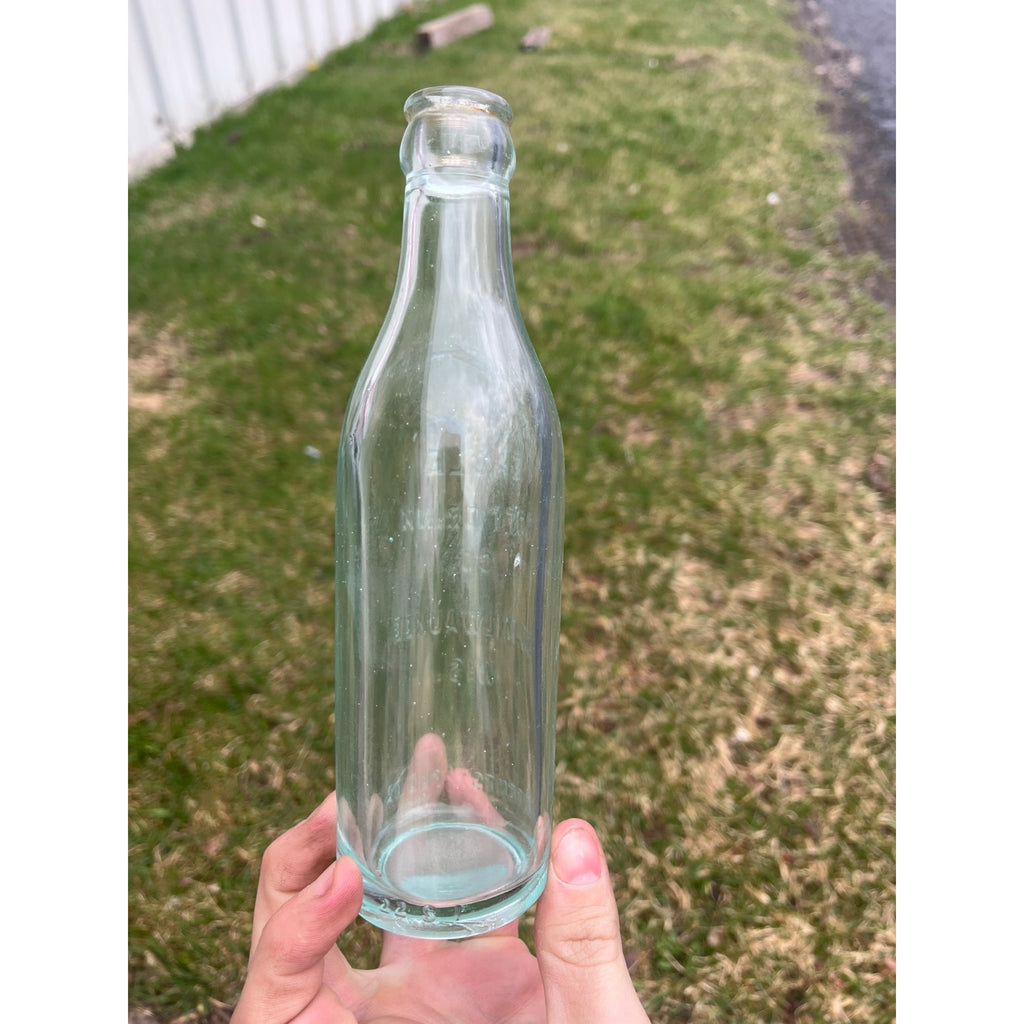 Vintage 1930s Eagle Soft Drink Co. Embossed Soda Bottle Milwaukee Wis WI