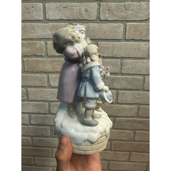 Vintage Porcelain Santa Figure Musical Christmas 8" (Santa Coming To Town)