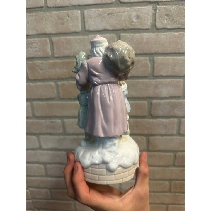 Vintage Porcelain Santa Figure Musical Christmas 8" (Santa Coming To Town)