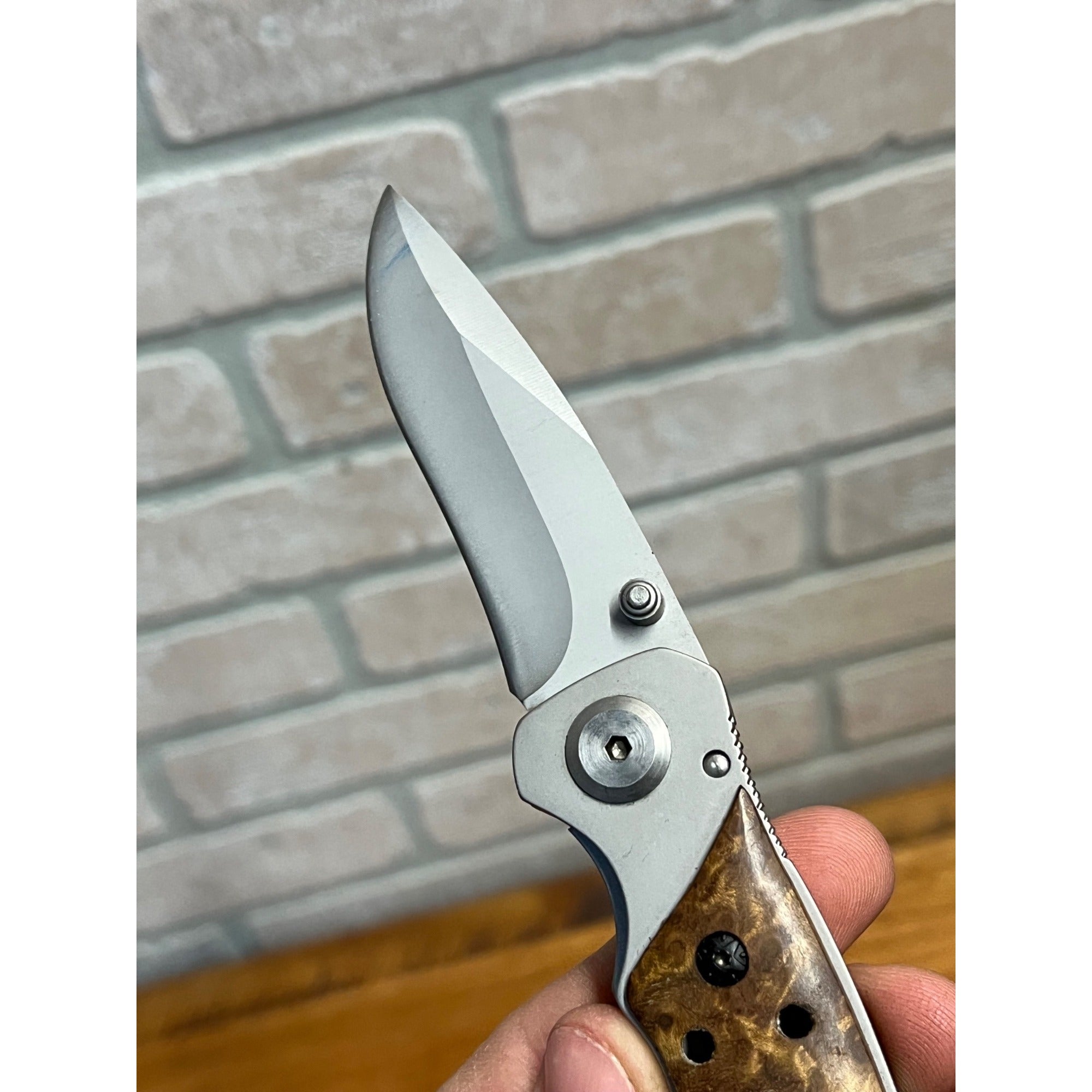 Winchester 2006 Burl Wood Folding Pocket Knife 2-3/4"Blade 3-3/4"Closed VGUC