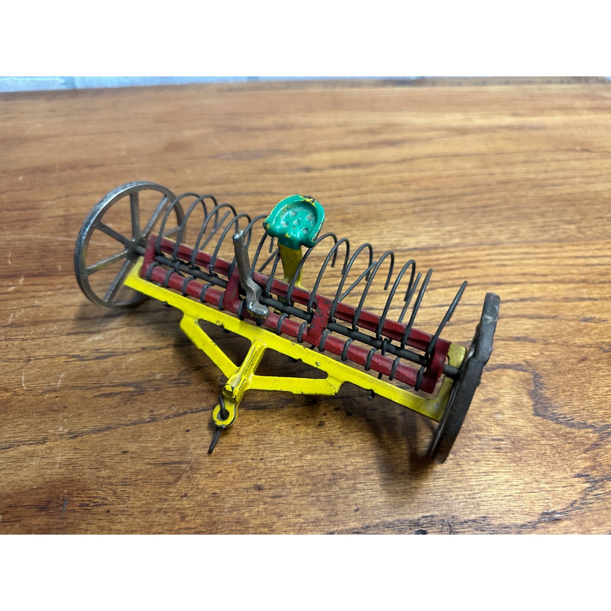 Antique Arcade Cast Iron Dump Hay Rake #703 Farm Implement Original Paint