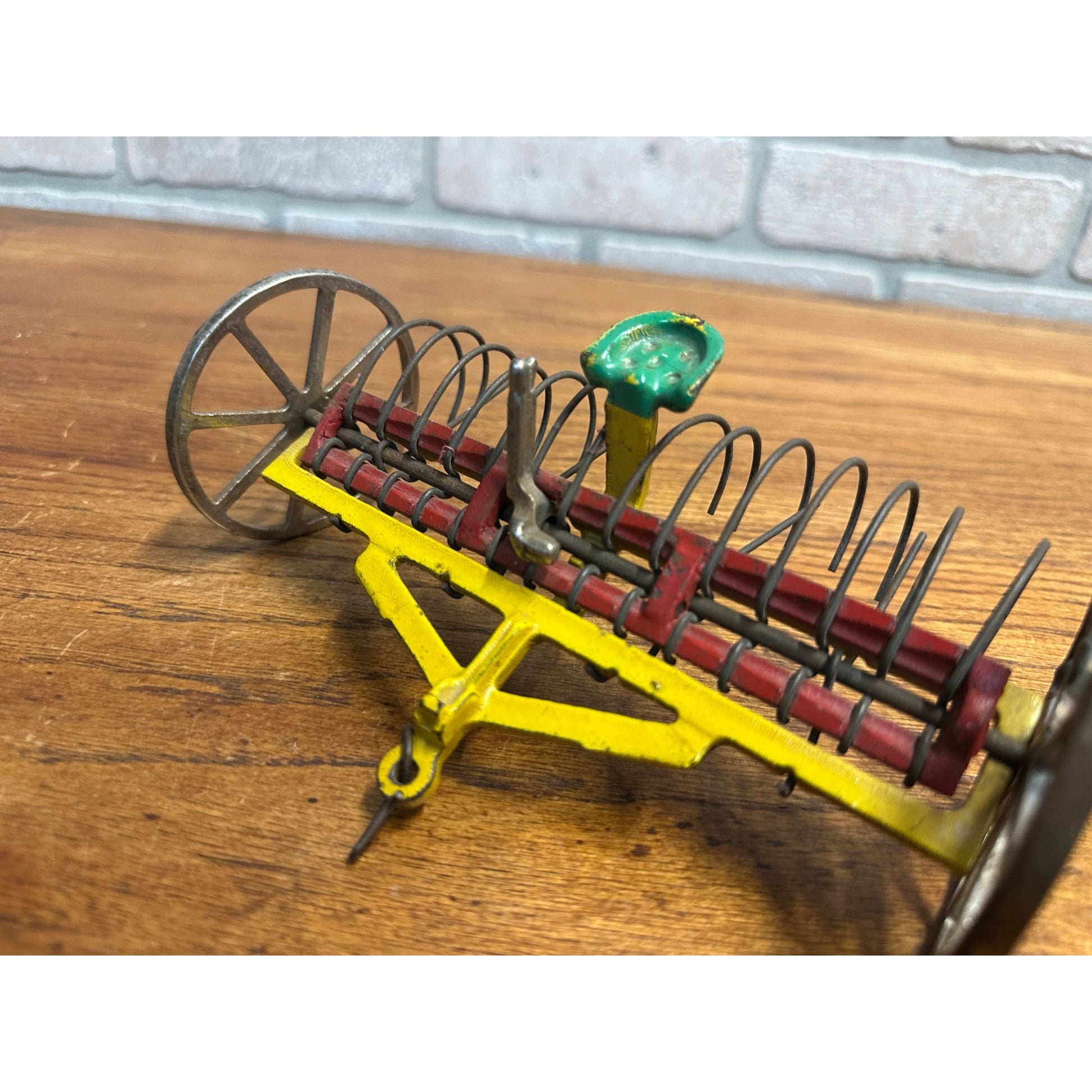 Antique Arcade Cast Iron Dump Hay Rake #703 Farm Implement Original Paint