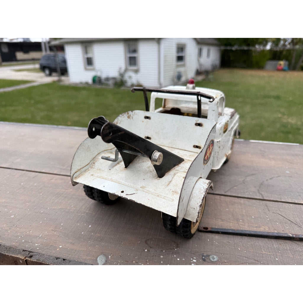 Vintage Tonka AA Wrecker Tow Truck Pressed Steel Toy