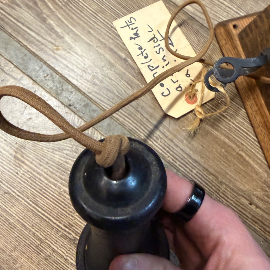 Antique Oak Wall Mount Telephone Leich Electric Co. ? #105-O 1600