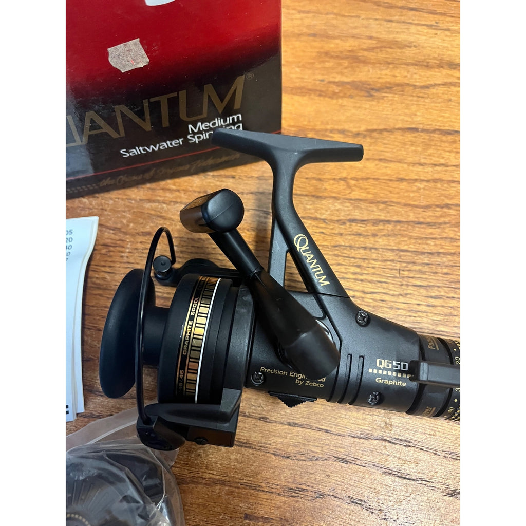 Vtg  Salt Water Quantum QG 50 Spinning Reel Graphite W Box Like New