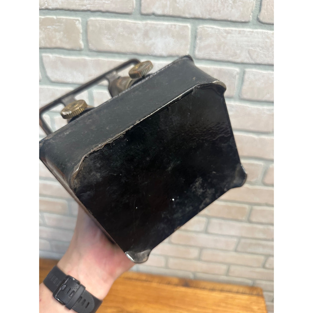 Vintage Lindemann & Hoverson Co. No. 2 Sad Iron Heater Campstove Cast Iron