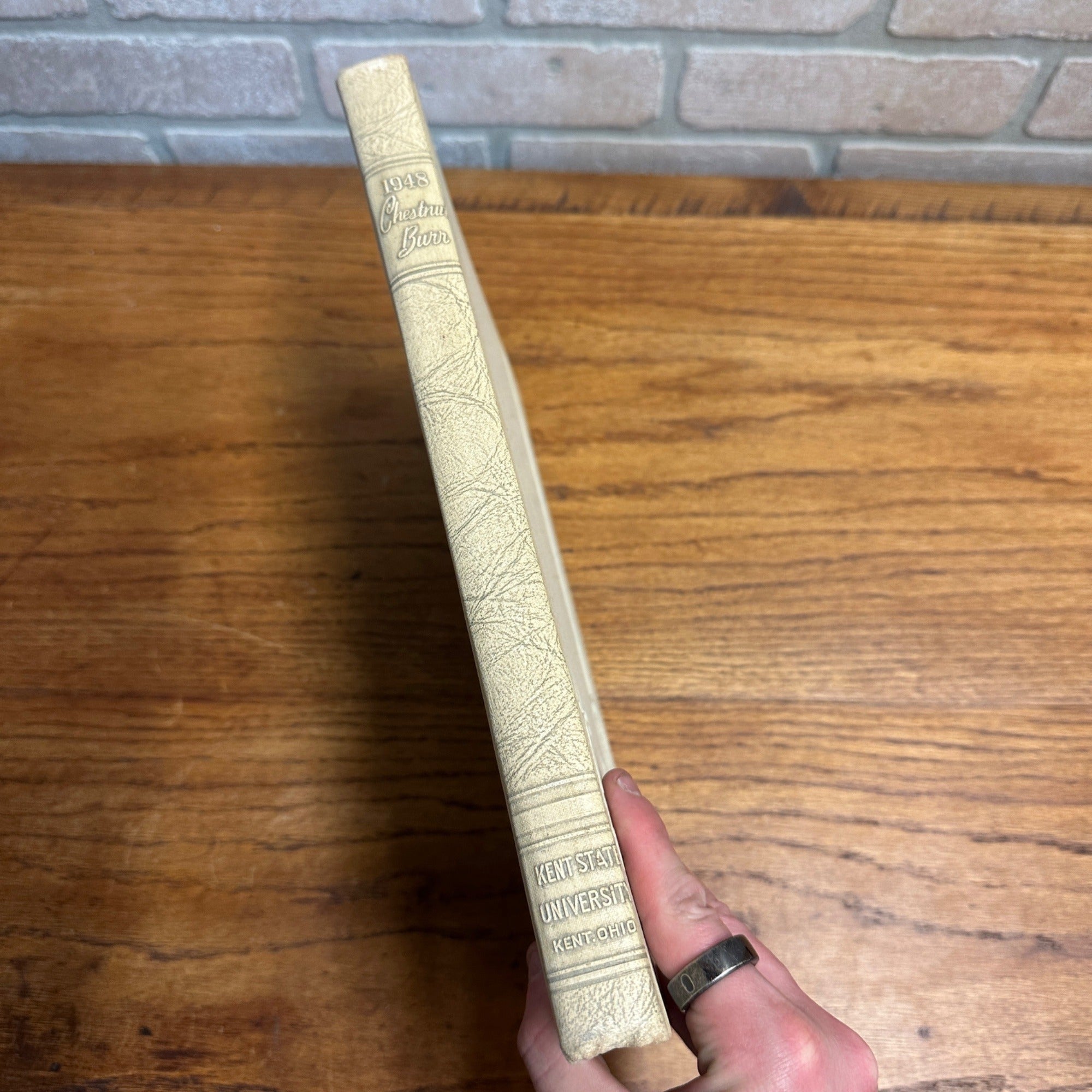 1948 Chestnut Burr Kent State University College Yearbook