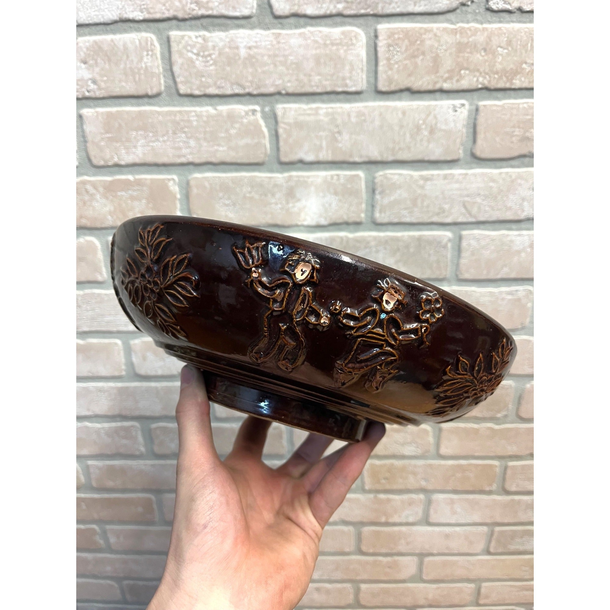 Vintage Red Wing Pottery USA Dancing Pheasant Large Serving Salad Bowl 11"