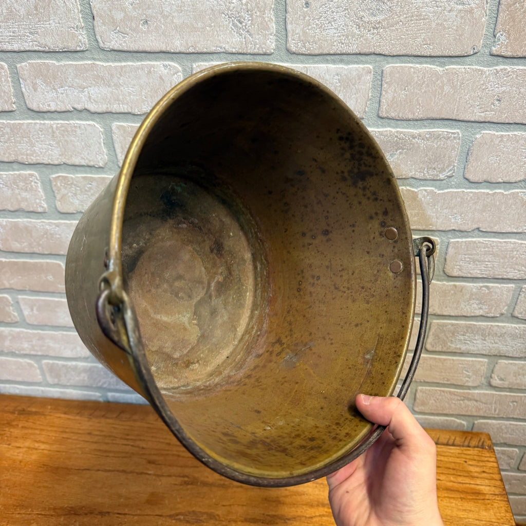 1880s Waterbury Brass Company Brass Bucket Pail Rat Tail Handle 1851