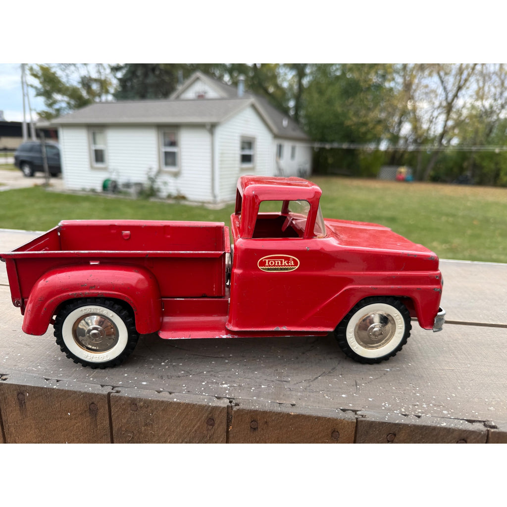 Vintage Tonka Red Stepside Pickup Truck Pressed Steel Toy