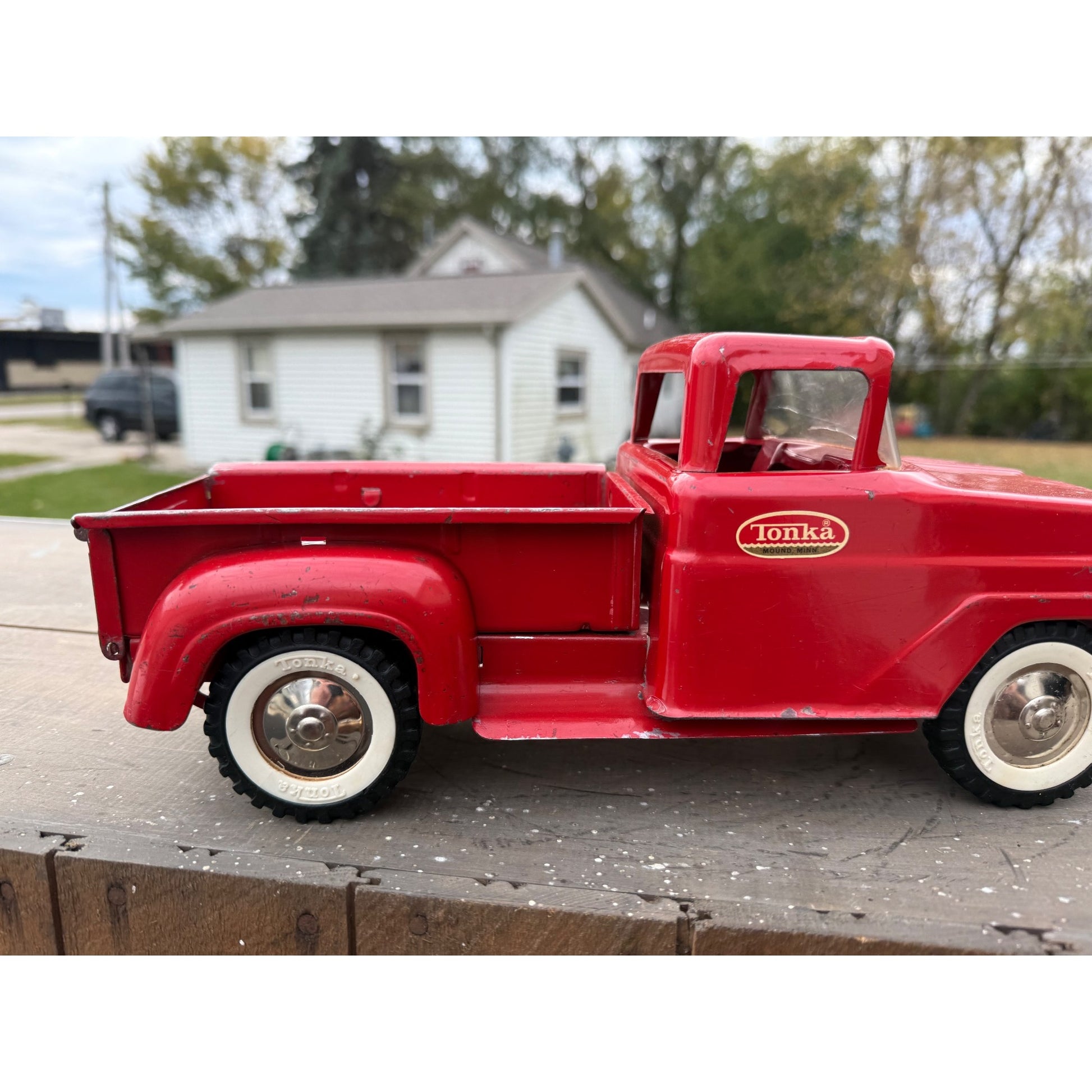 Vintage Tonka Red Stepside Pickup Truck Pressed Steel Toy