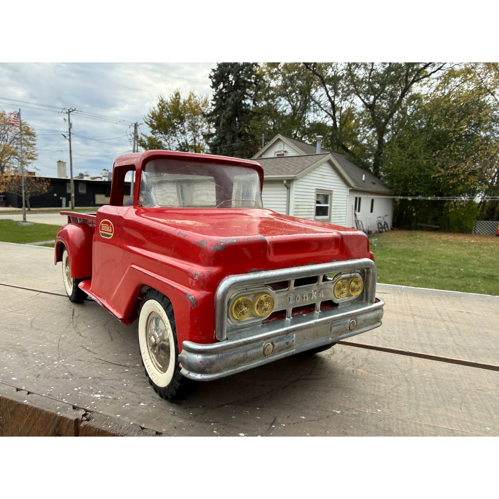 Vintage Tonka Red Stepside Pickup Truck Pressed Steel Toy