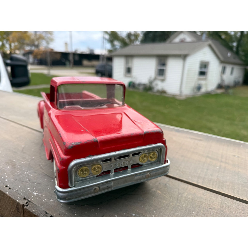 Vintage Tonka Red Stepside Pickup Truck Pressed Steel Toy