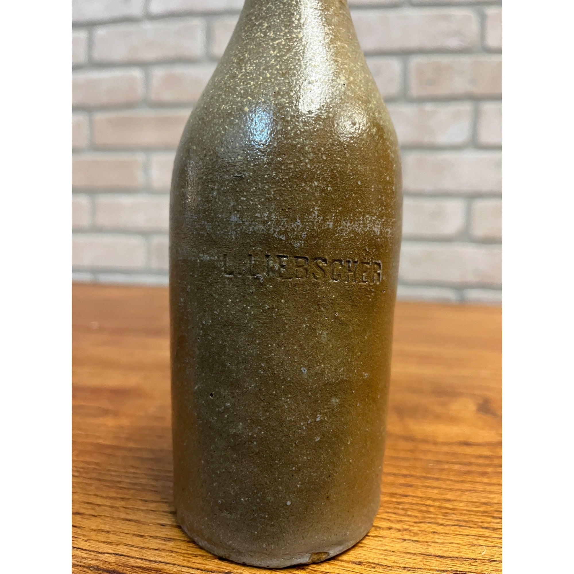 Antique Early  L. Liebscher Milwaukee Wis. Clay Stoneware Beige Beer Bottle