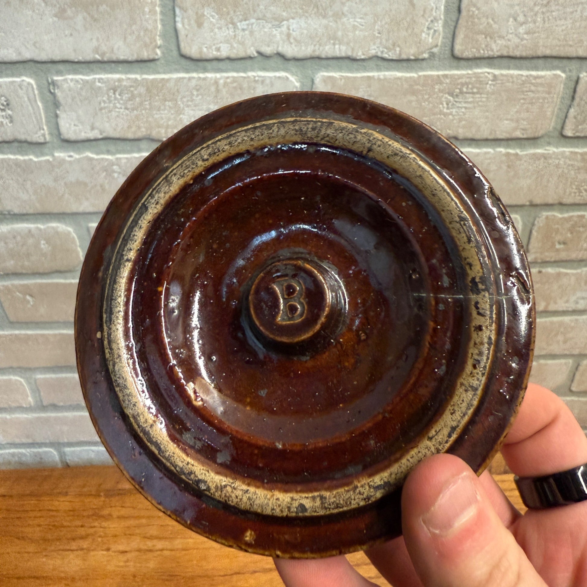 Vintage Storeware Crock Lid Bean Pot Lid Brown "B" - 4.75" Diameter - Tobacco?