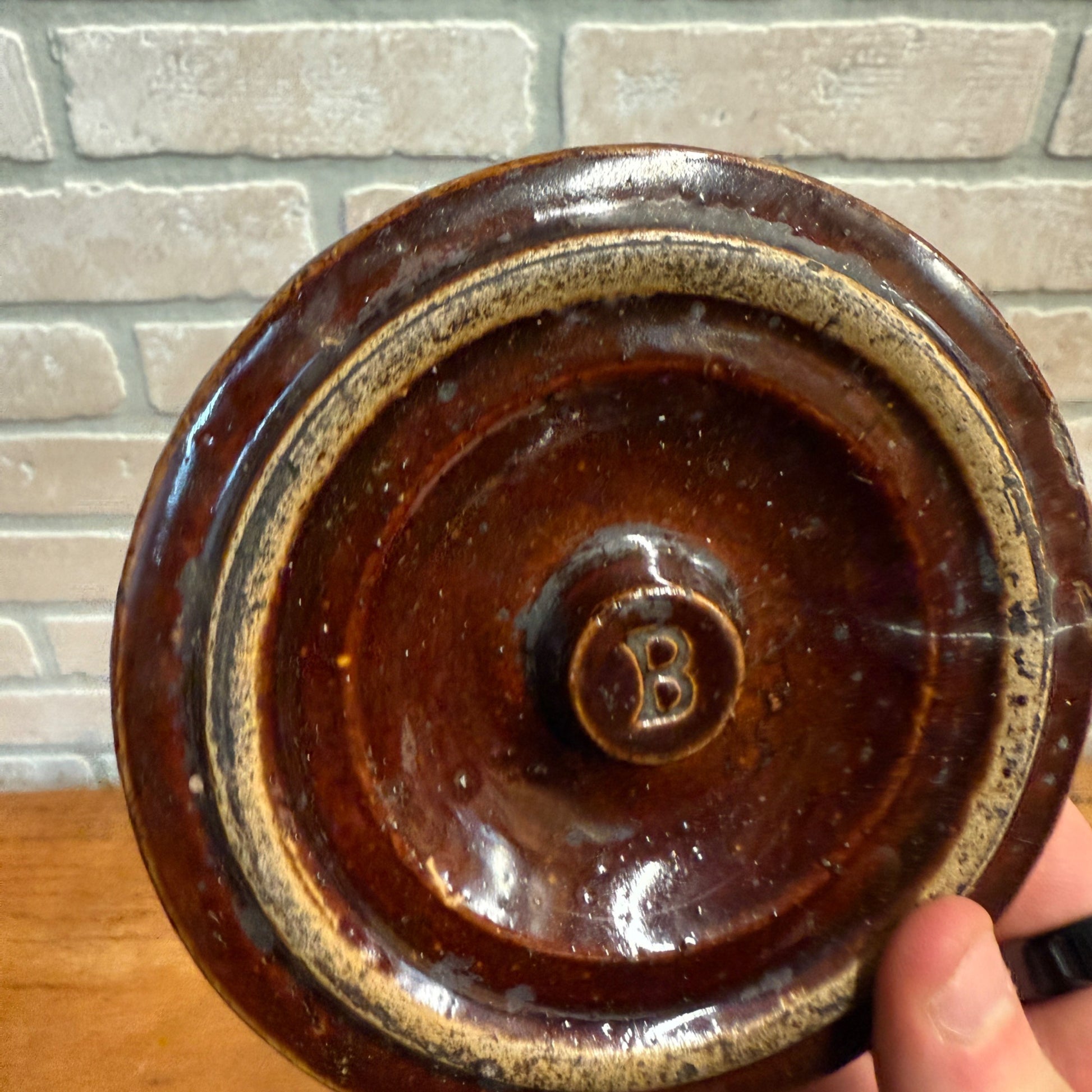 Vintage Storeware Crock Lid Bean Pot Lid Brown "B" - 4.75" Diameter - Tobacco?