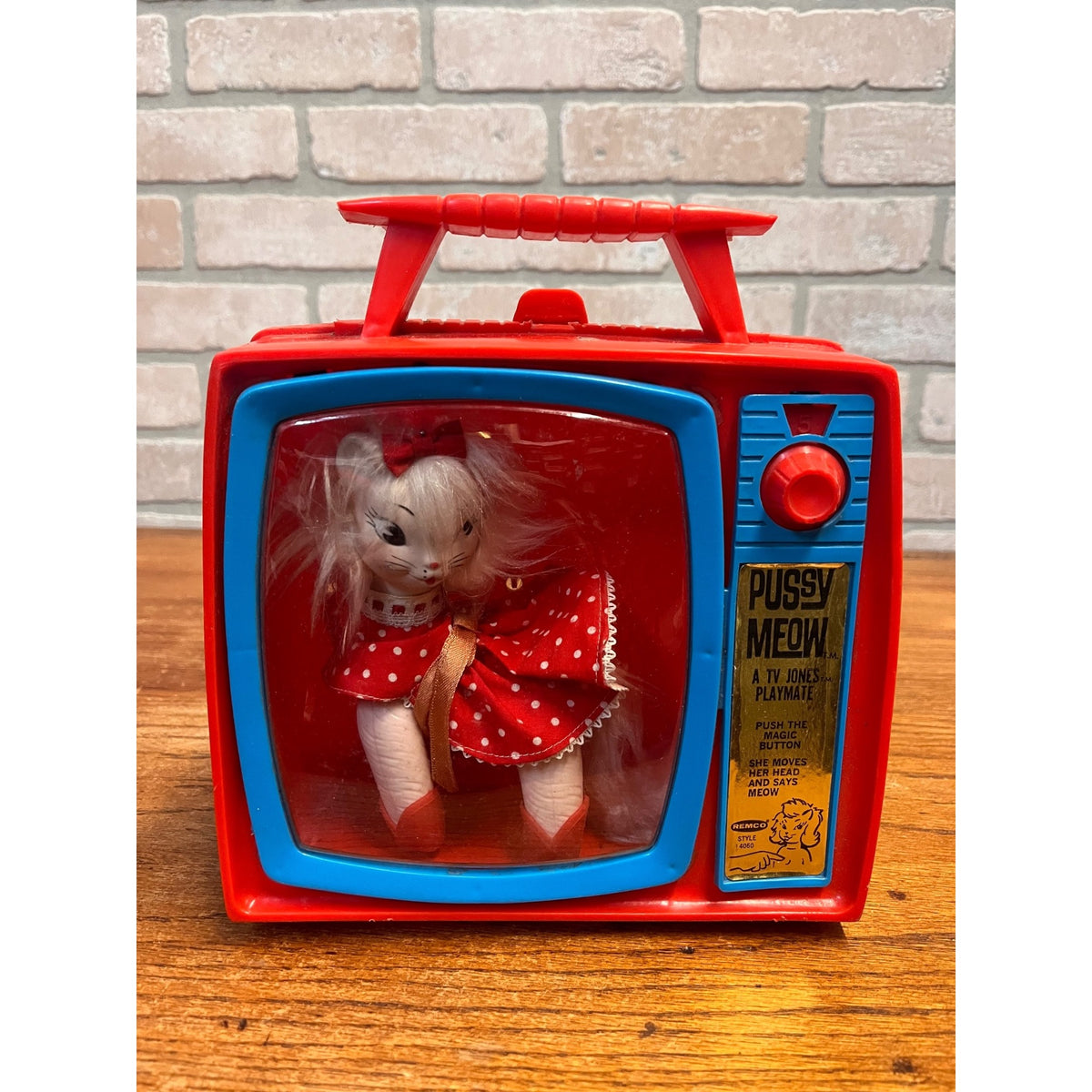 RARE Vintage 1960s Pussy Meow TV Jones Playmate Remco #4060 - Excellent