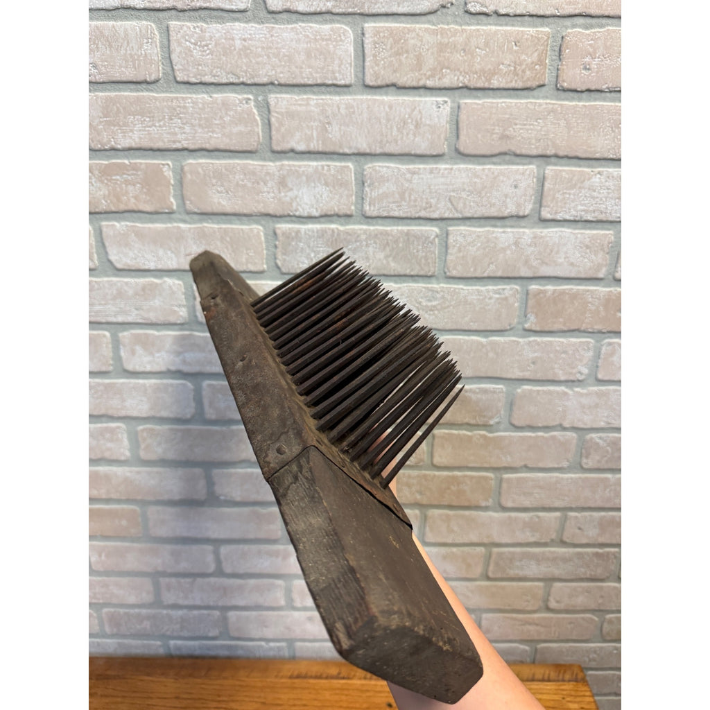 Antique Flax Hetchel Farm Tool Hatchel Hackle Primitive Wool Comb Carder Halloween Prop