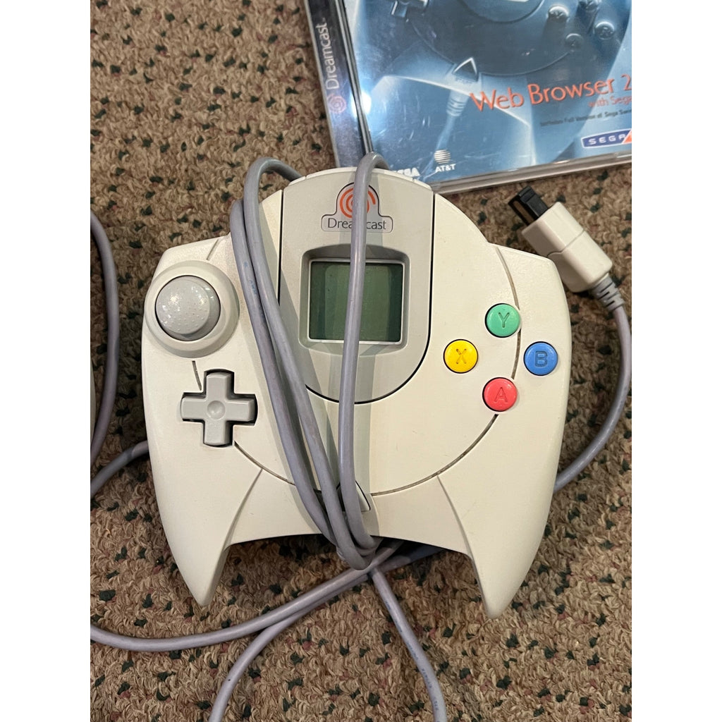 Vintage Sega Dreamcast Video Game Console Bundle 3 Controllers, 2 Games, VMUs