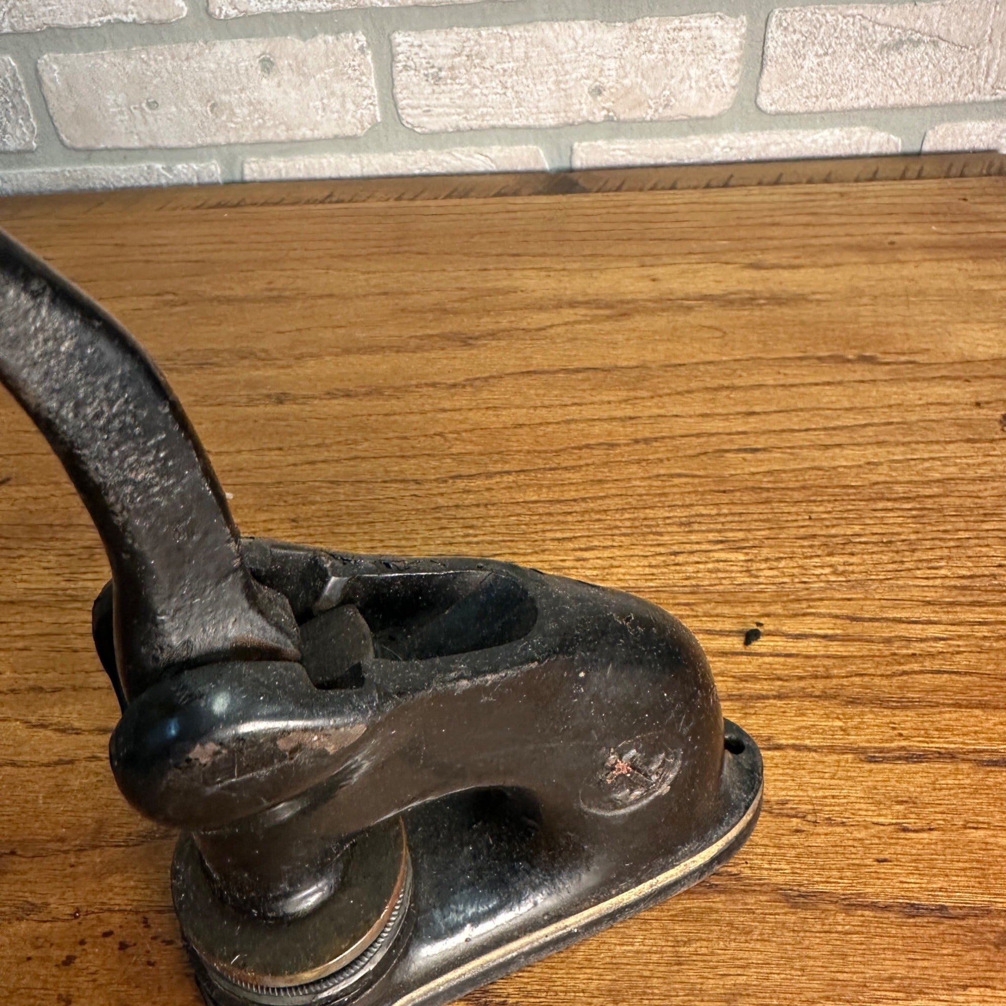 Antique Cast Iron Notary Stamp Seal -Rhinelander Wis Nordlyset Lodge S.F of A