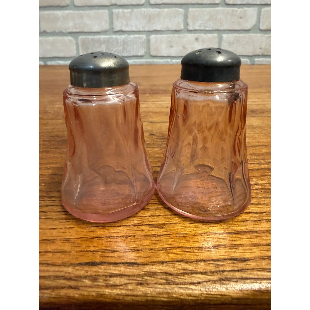 Vintage Pink Depression Glass Salt & Pepper Shakers With Metal Lids Ribbed Pattern