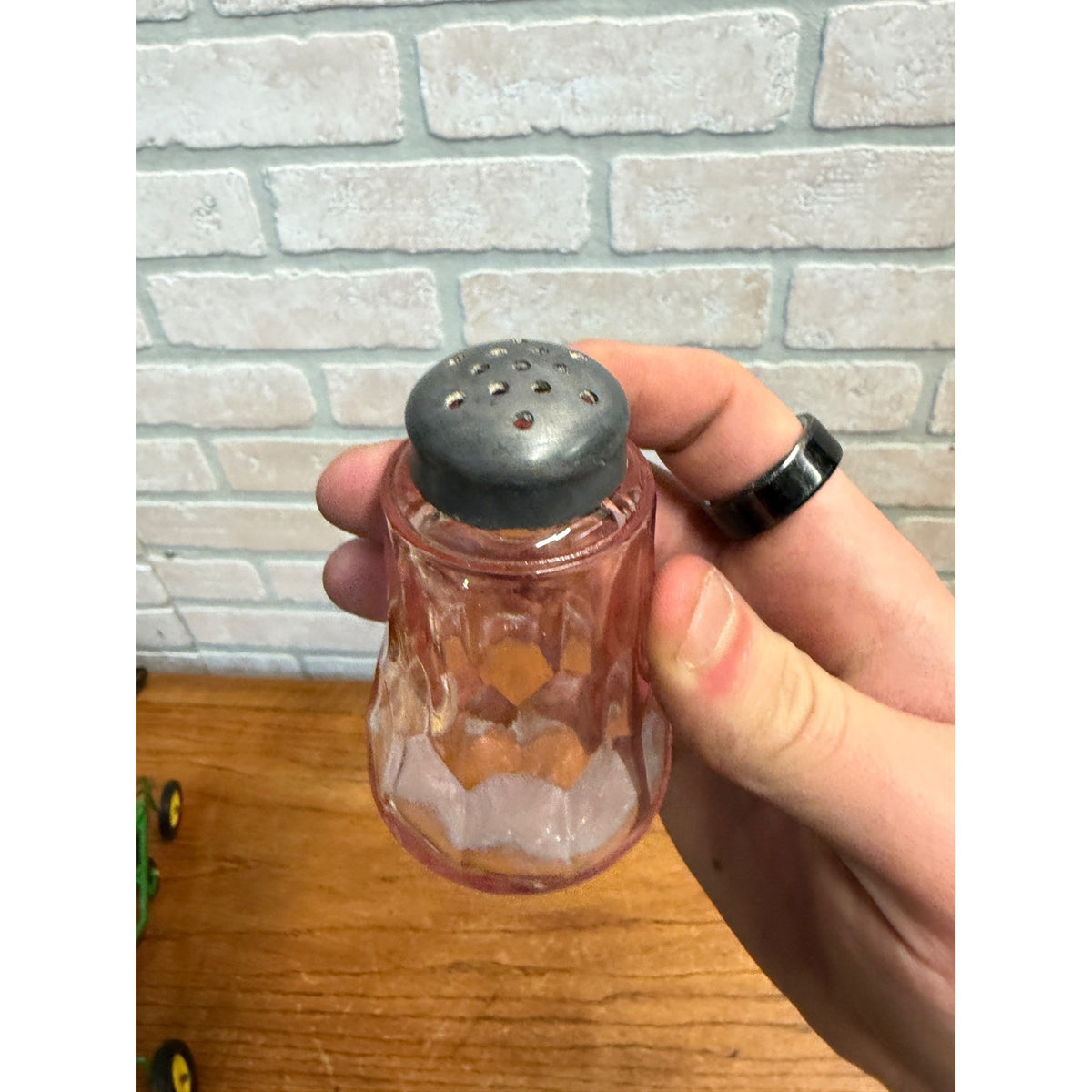 Vintage Pink Depression Glass Salt & Pepper Shakers With Metal Lids Ribbed Pattern