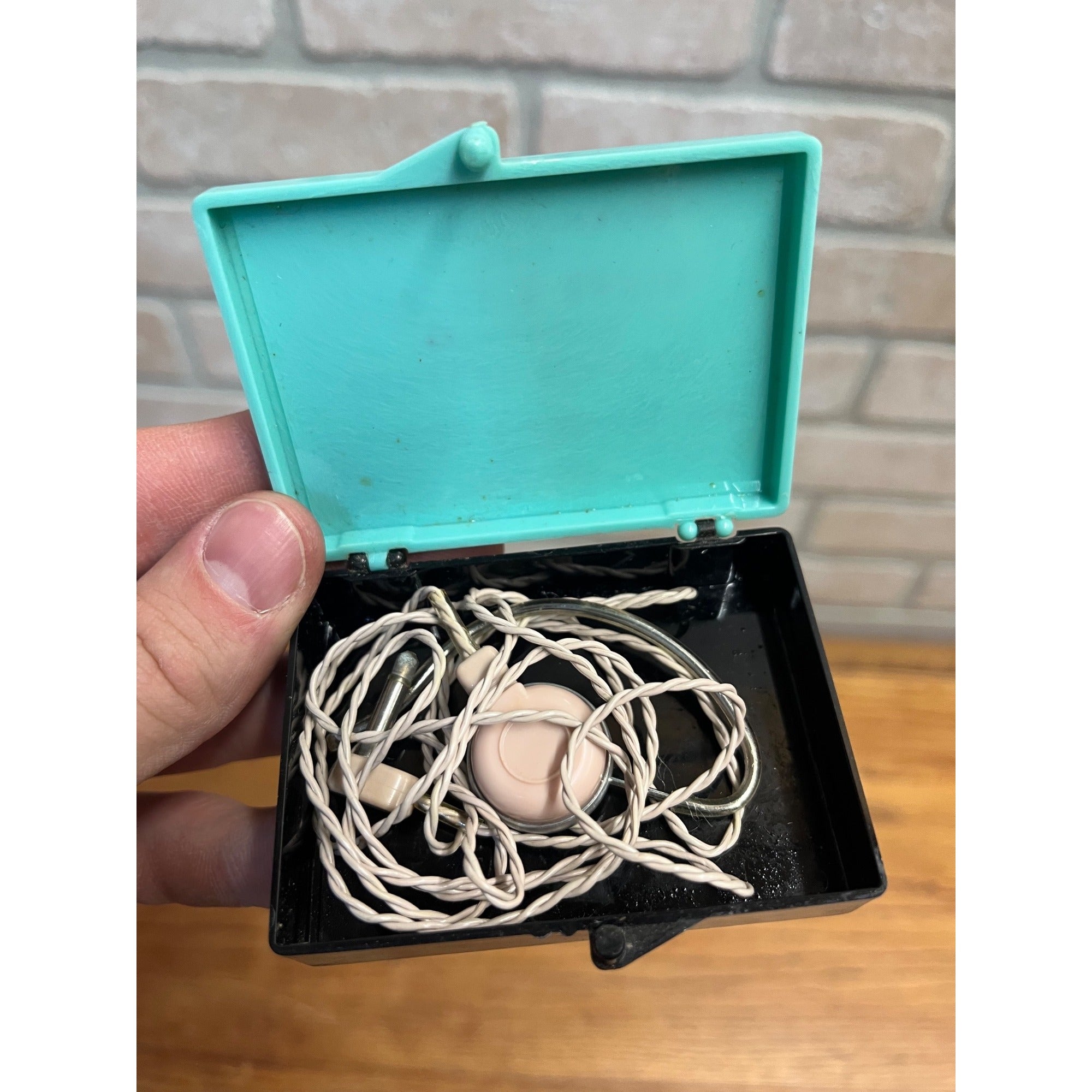 Vintage General Electric Private Listening Radio Earphone W/ Original Case