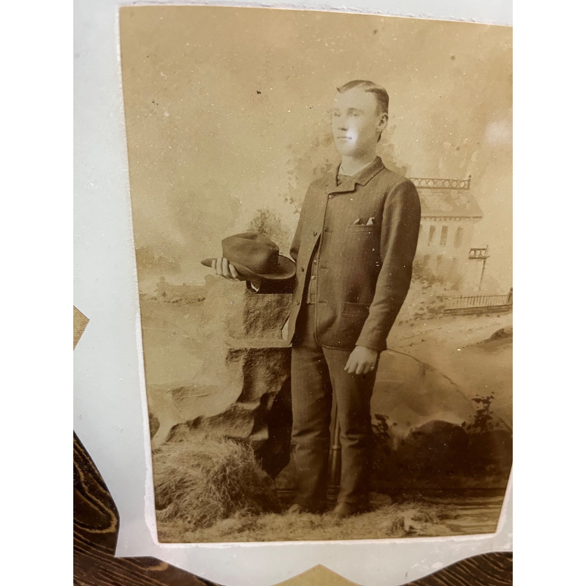 Antique Victorian Unusual Solid Glass Picture Frame w/ Photo Wood Grain Pattern