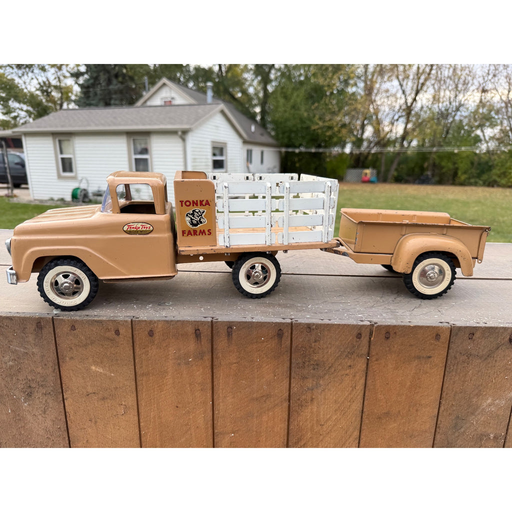 Vintage Tonka Farms Brown Stake Bed Truck & Trailer Pressed Steel Toy