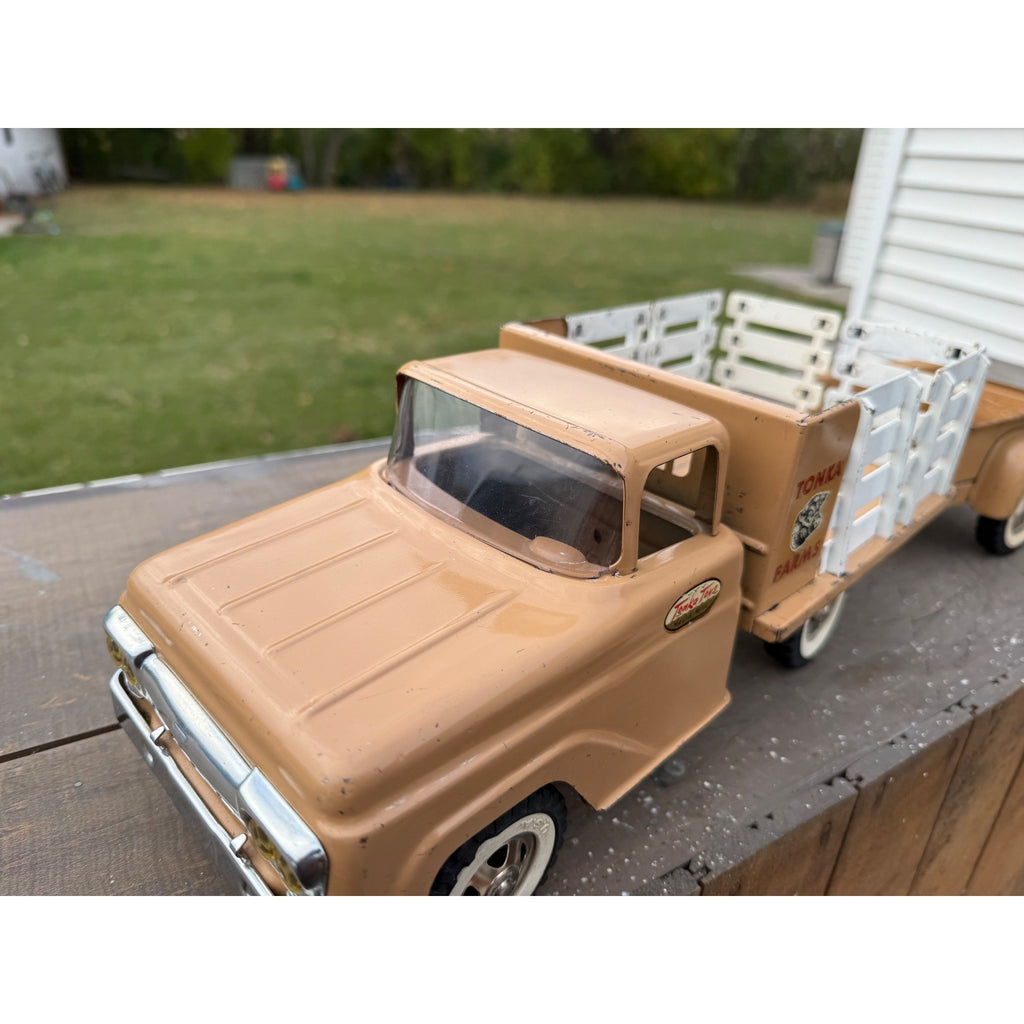 Vintage Tonka Farms Brown Stake Bed Truck & Trailer Pressed Steel Toy