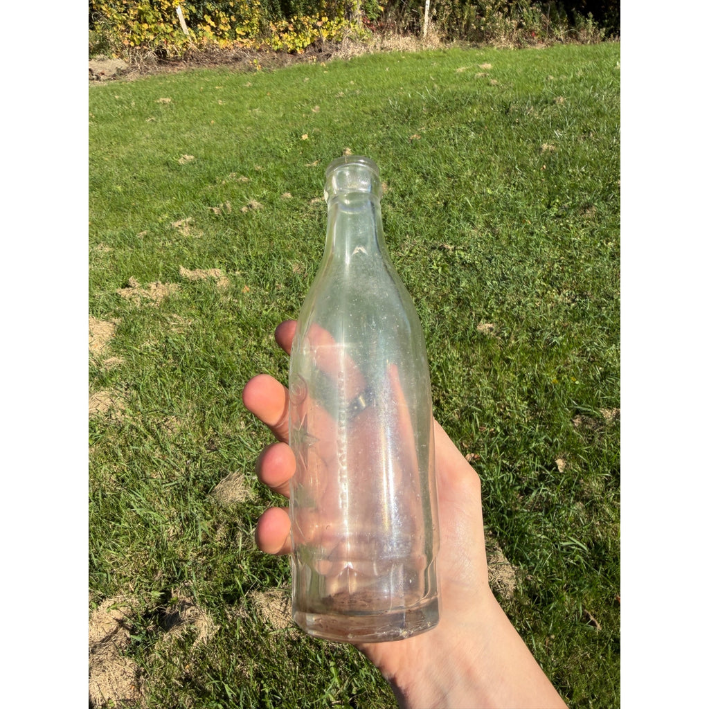 RARE Vintage 1920s Star Beverage Inc Milwaukee Wis Embossed Soda Bottle