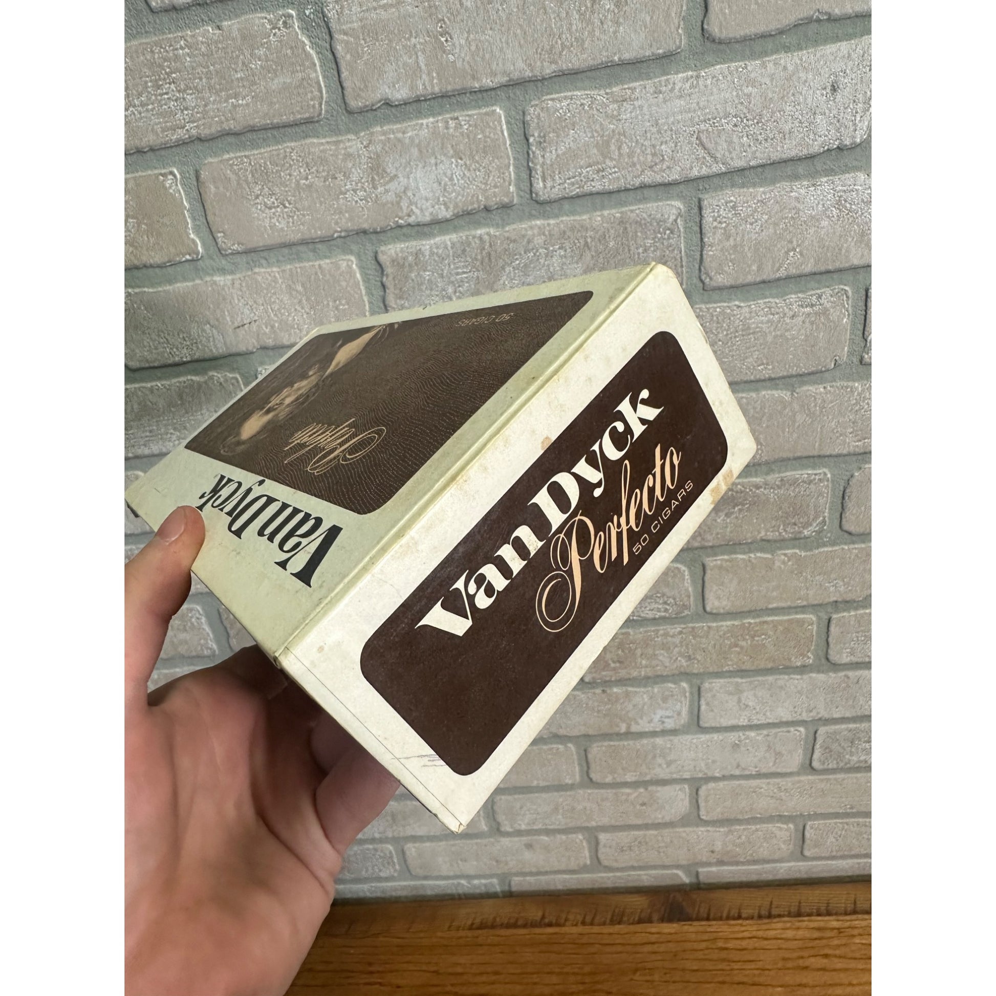 Vintage Van Dyck Perfecto Cigar Box Pressed Cardboard Advertising
