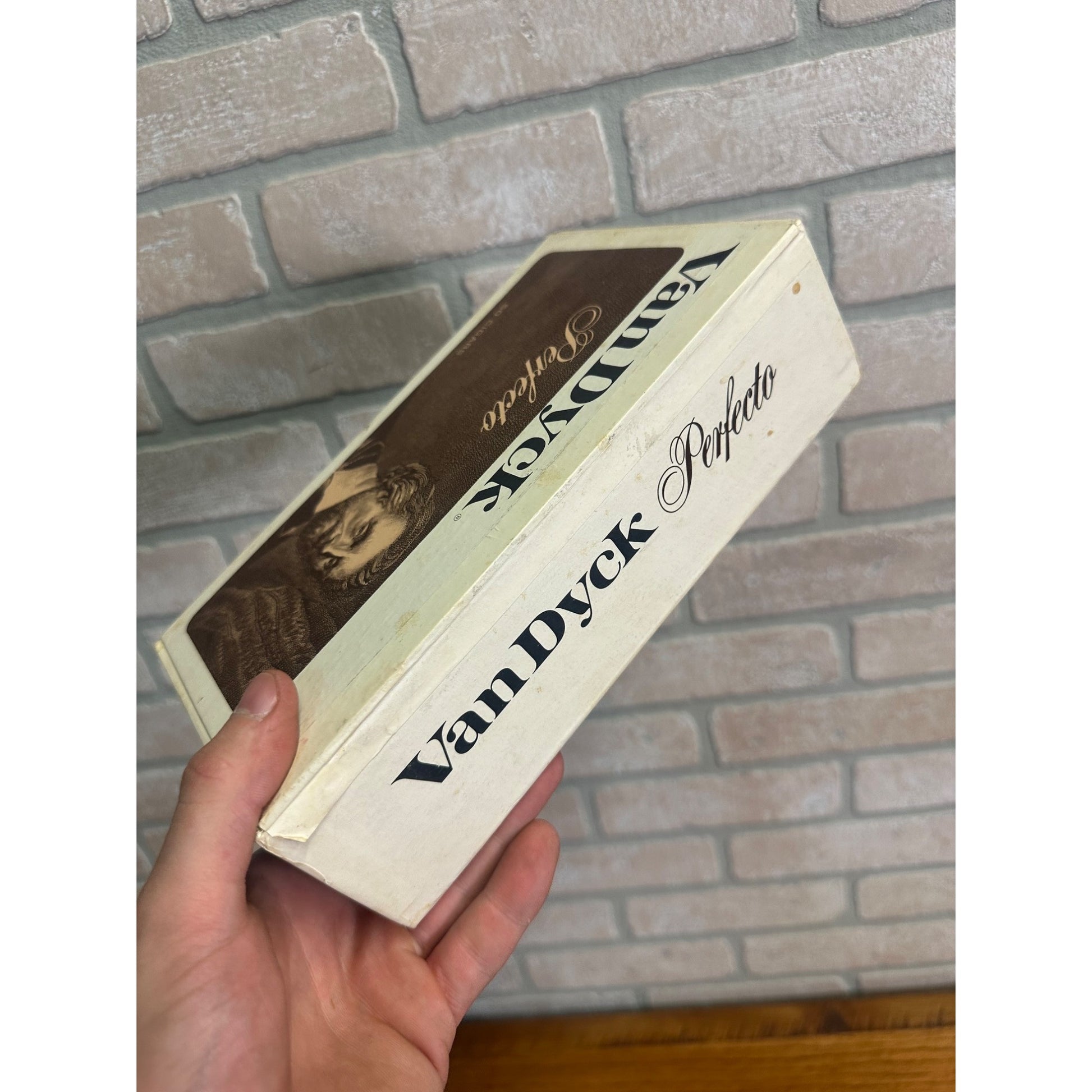 Vintage Van Dyck Perfecto Cigar Box Pressed Cardboard Advertising
