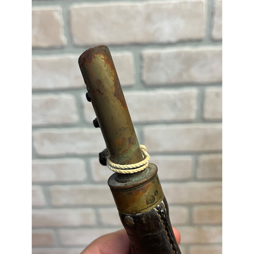 Old American Flask & Cap Co. Leather & Brass 4Lbs Gun Powder Flask Dog Scene