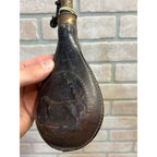 Old American Flask & Cap Co. Leather & Brass 4Lbs Gun Powder Flask Dog Scene