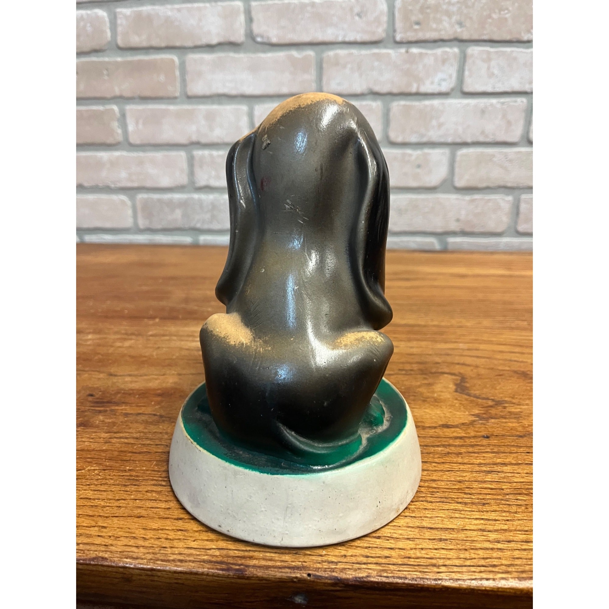 Vintage Hush Puppies Brand Shoes Vinyl Counter Store Display Sign Dog Figure