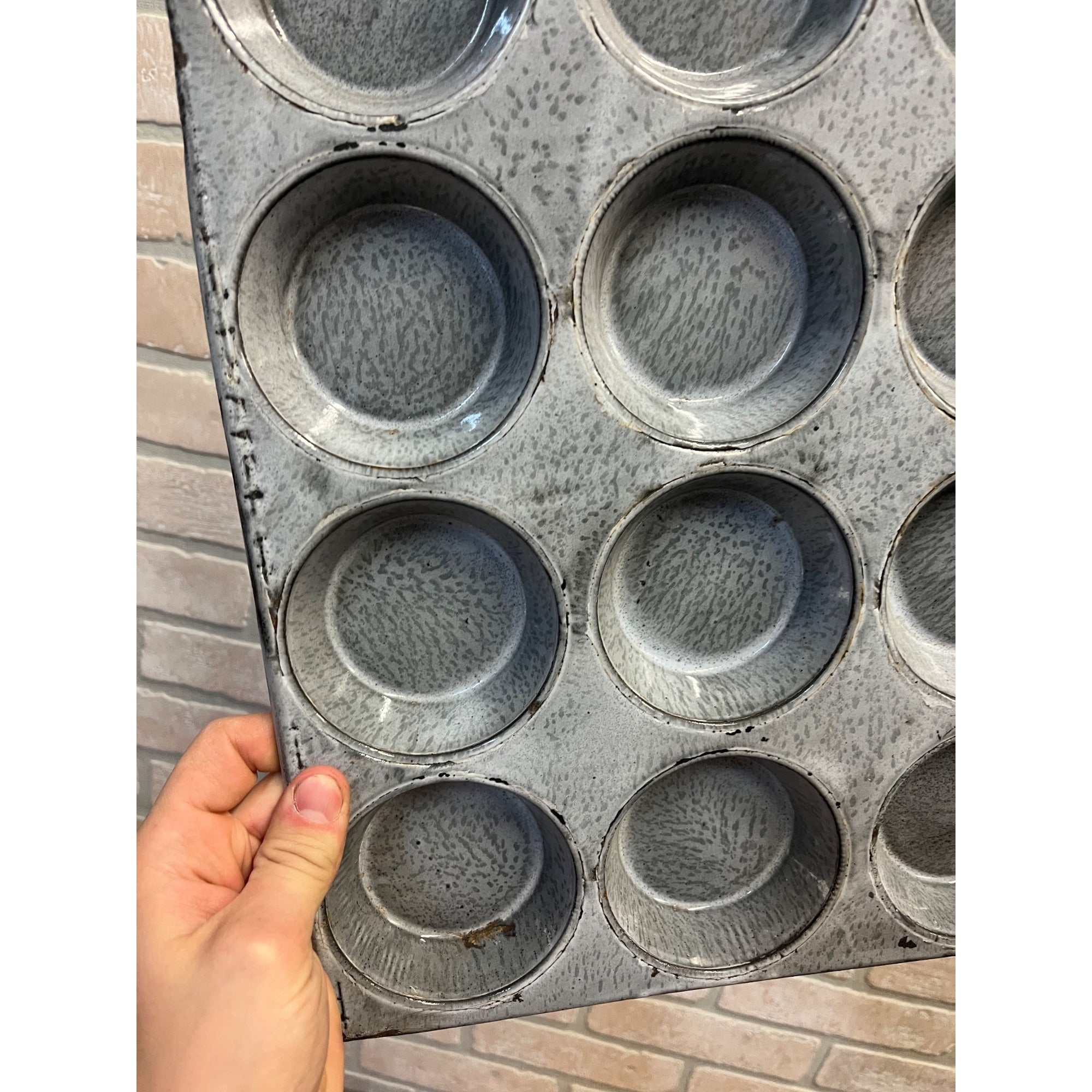 Antique Primitive Graniteware Enamelware Light Gray Muffin Pan / 12 Large Cup Tins / Farmhouse/ Kitchen Decor, Grey