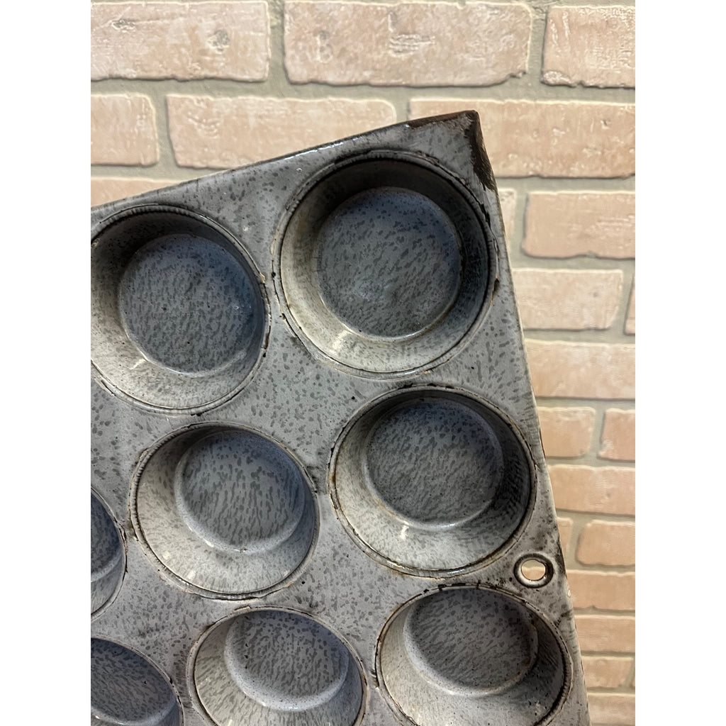 Antique Primitive Graniteware Enamelware Light Gray Muffin Pan / 12 Large Cup Tins / Farmhouse/ Kitchen Decor, Grey