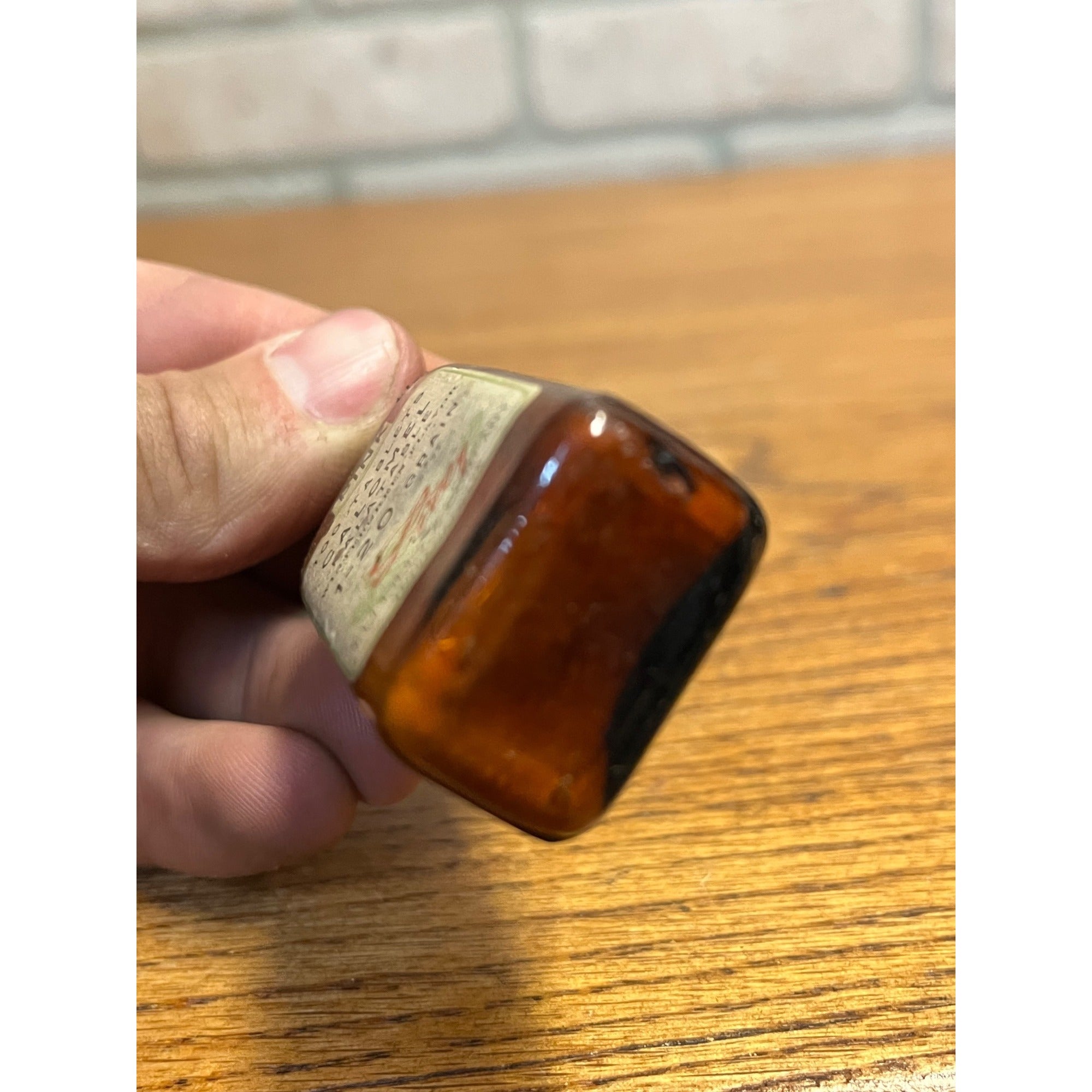 ANTIQUE ELI LILLY & CO. CALOMEL EMPTY MEDICINE BOTTLE COLLECTIBLE