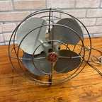 1950s GE General Electric Desktop Fan F11W21 Gray W/Red GE Emblem Works