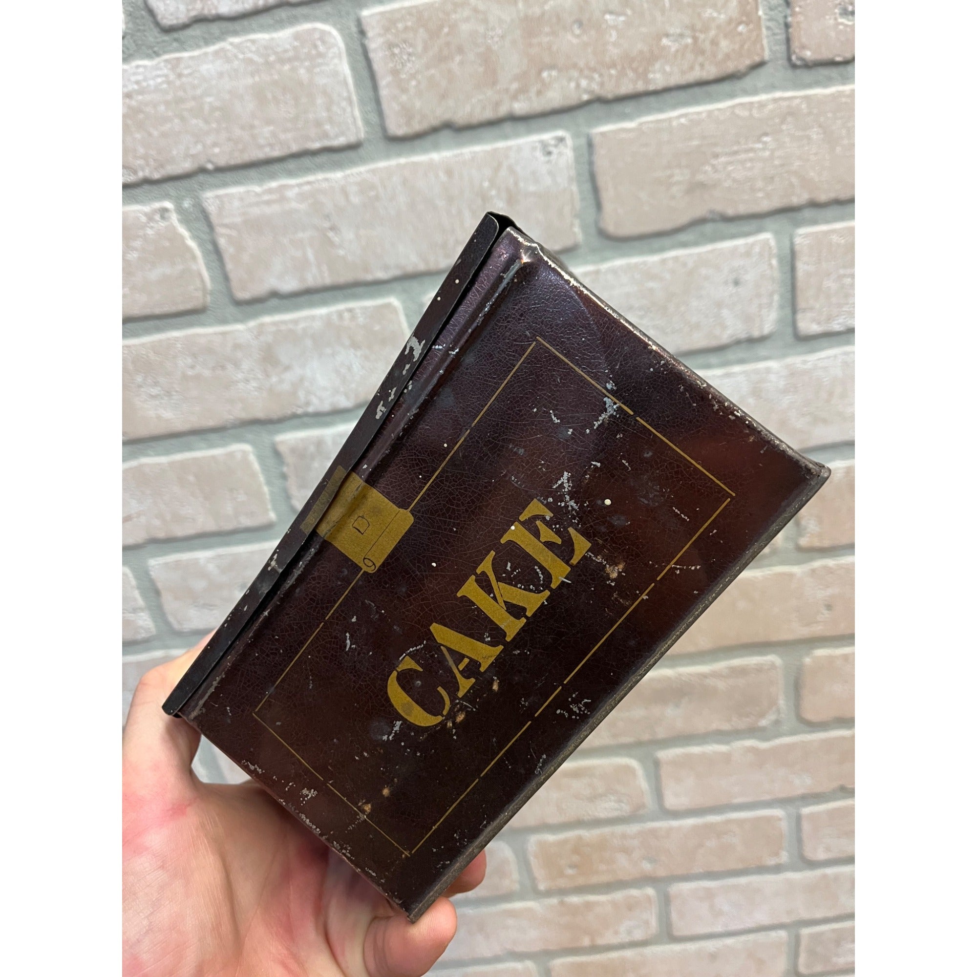 Antique 1890s Cake Box Mixture Tobacco Tin Leavitt & Peirce Cambridge Mass. Can