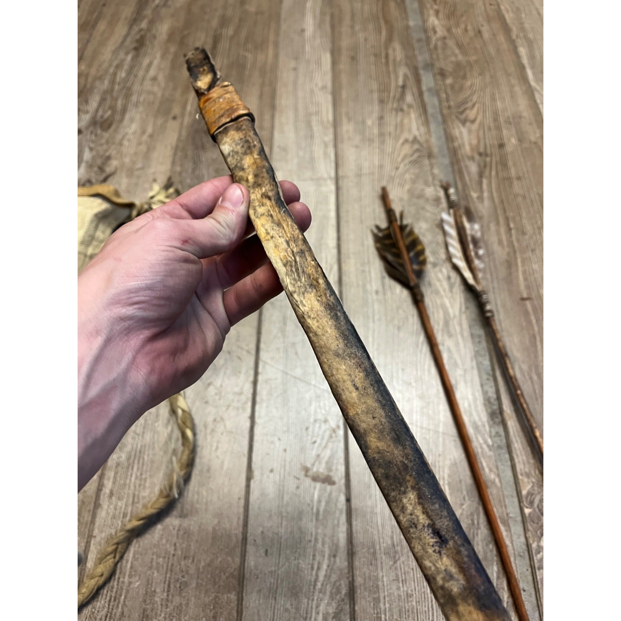 Vintage Native American Style Bow Arrow Set Quiver Handmade Reservation Trade