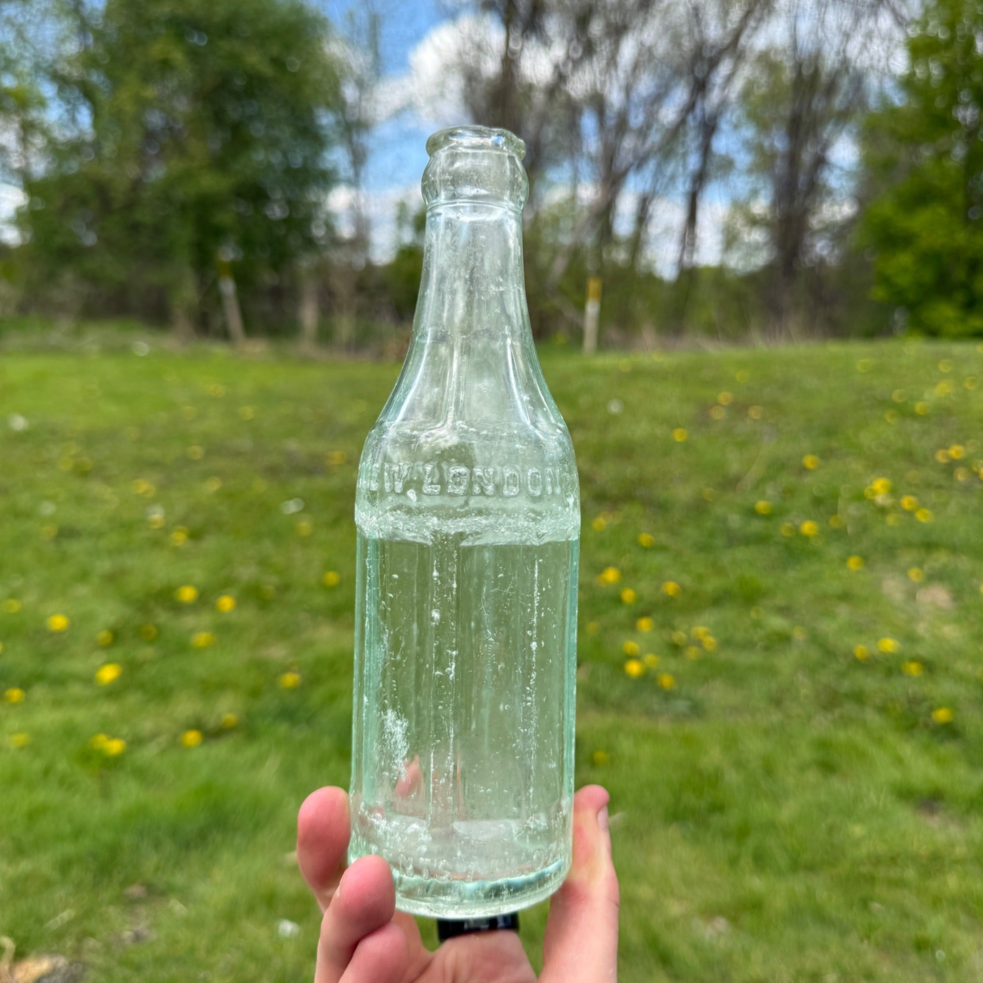 Vintage 1930s New London Bottling Works Soda Bottle Wisconsin