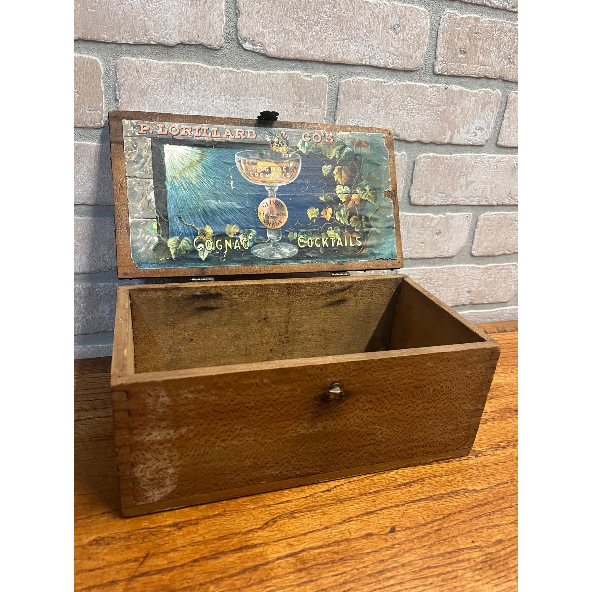 RARE Vintage 1900s Lorillard & Co. Cognac Cocktails Cigar Advertising Wood Box